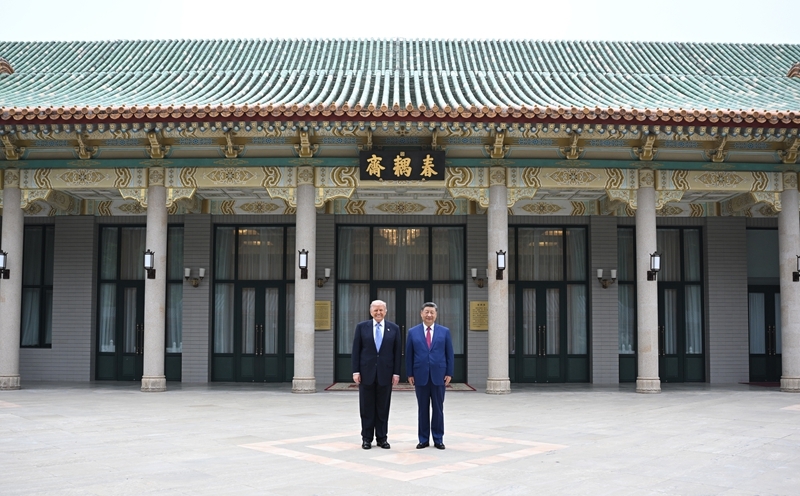 5月15日上午,国家主席习近平在中南海同美国总统特朗普举行小范围会晤。新华社记者 谢环驰 摄