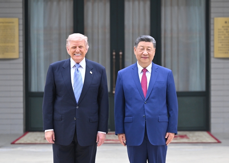 5月15日上午,国家主席习近平在中南海同美国总统特朗普举行小范围会晤。新华社记者 燕雁 摄