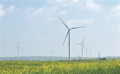 风电将为乡村注入新能源发展动能，助力乡村振兴（资料图片）。