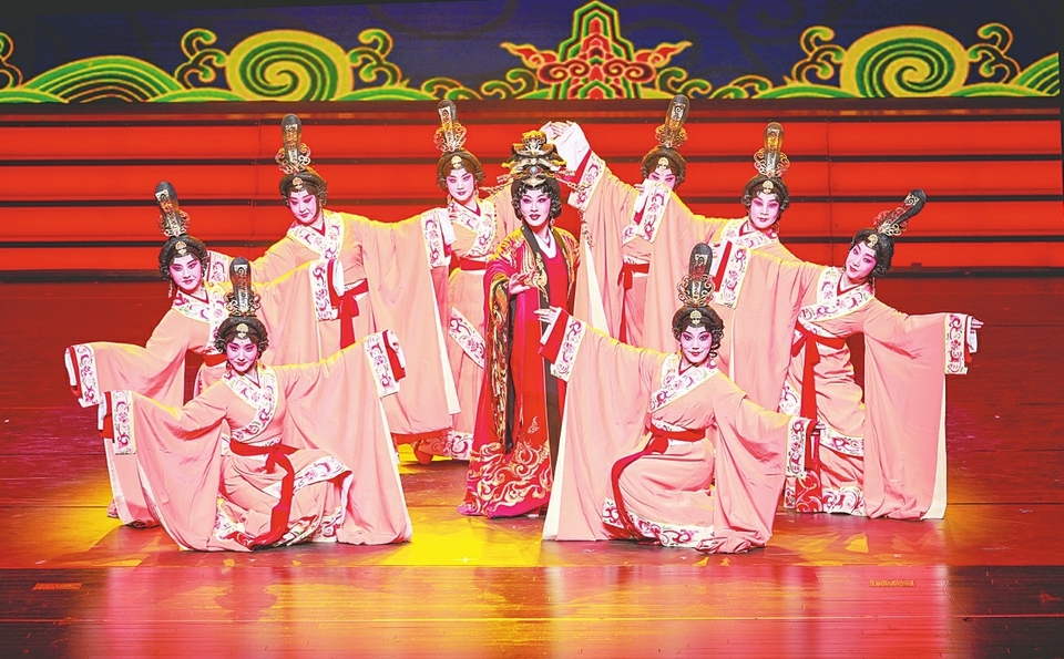 图为获奖剧目上党梆子《大汉母子》选段。（王昕 摄）